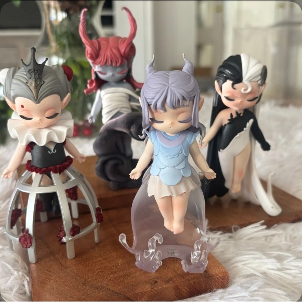 Gothic Kawaii Anime Figures Set of 4 Demon Spirit Goth Pastel Display gift